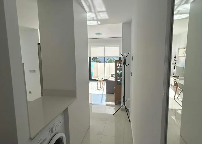 Prestige Sunny Terrace - *